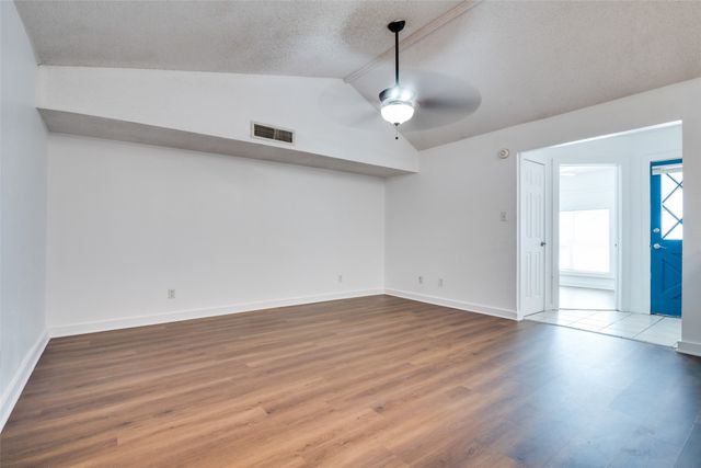 6028 Mcafee Drive, The Colony, TX 75056