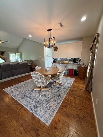 4420 W Cook Rd, Dothan, AL 36301