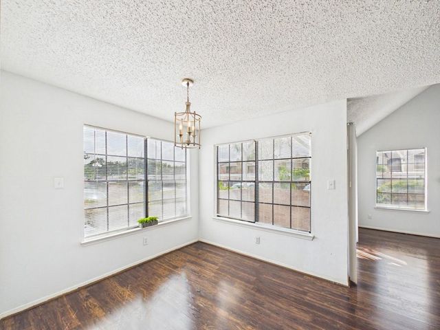 2300 Old Spanish Trail 1117, Houston, TX 77054