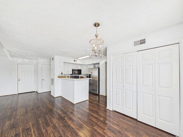 2300 Old Spanish Trail 1117, Houston, TX 77054