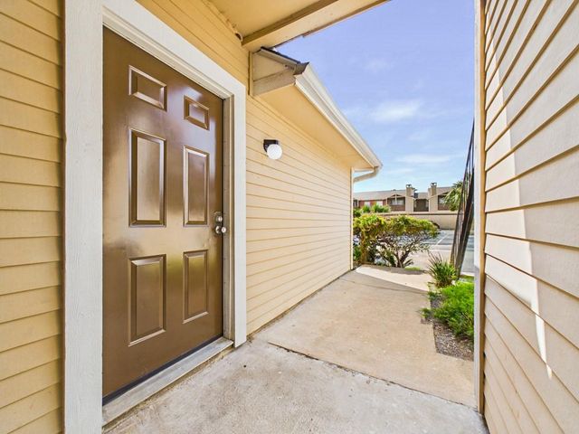 2300 Old Spanish Trail 1117, Houston, TX 77054