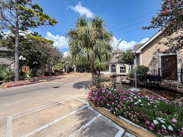 2300 Old Spanish Trail 1117, Houston, TX 77054