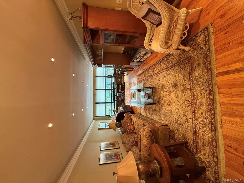 75-34 Bell Blvd 6H, Bayside, NY 11364