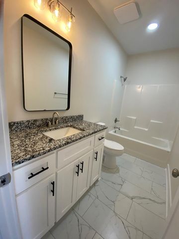 399 Grand Harbor Circle, Dothan, AL 36303