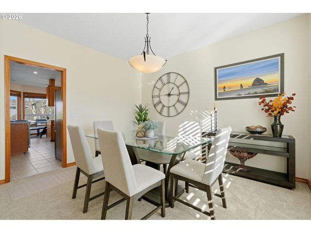 3857 Sw BRITTANY Dr, Gresham, OR 97080