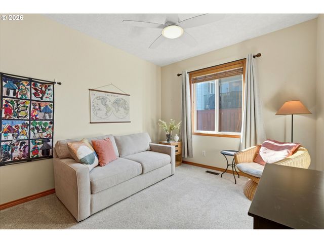 3857 Sw BRITTANY Dr, Gresham, OR 97080