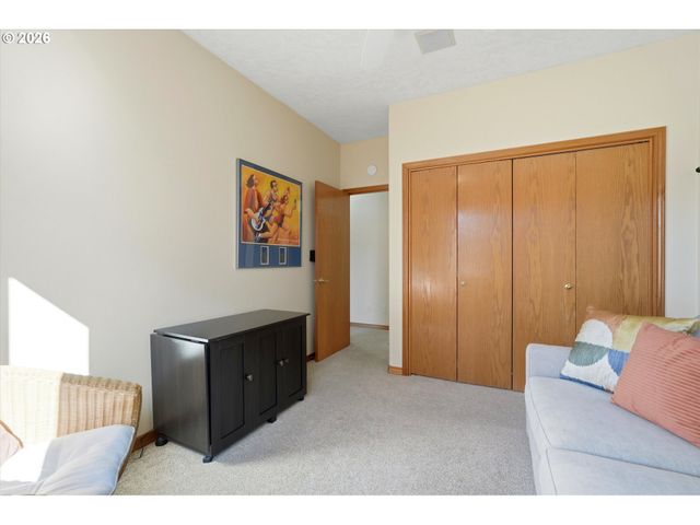 3857 Sw BRITTANY Dr, Gresham, OR 97080