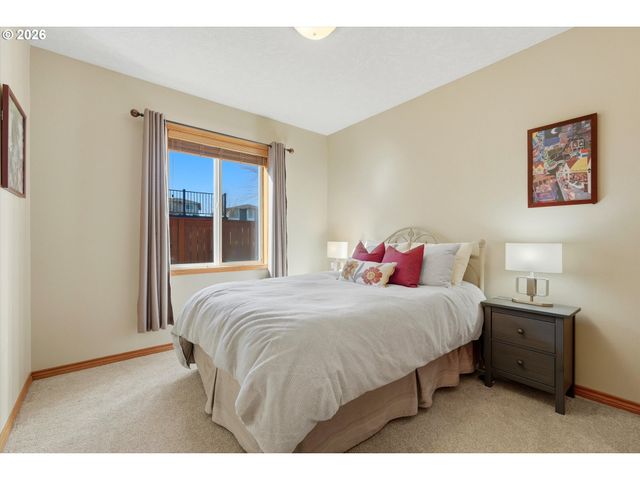 3857 Sw BRITTANY Dr, Gresham, OR 97080