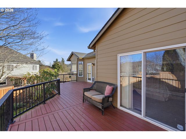 3857 Sw BRITTANY Dr, Gresham, OR 97080