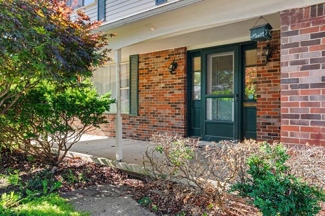 2229 Waldorf Road, Columbus, OH 43229