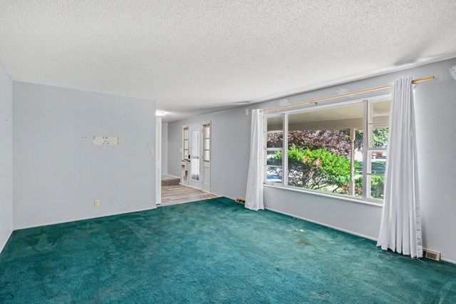 2229 Waldorf Road, Columbus, OH 43229