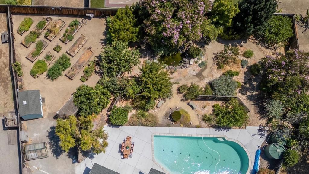 Image 42 of property listing at 452 Heatherbray Court, San Jose, CA 95136