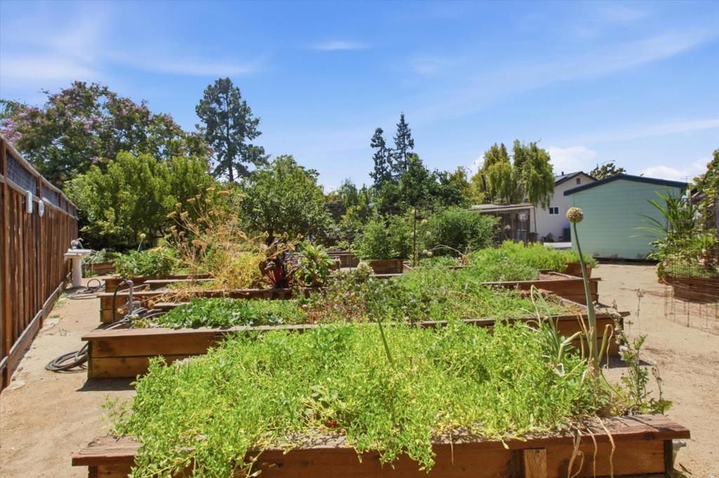 Image 47 of property listing at 452 Heatherbray Court, San Jose, CA 95136