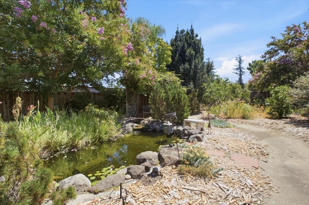 Image 52 of property listing at 452 Heatherbray Court, San Jose, CA 95136