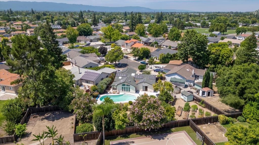 Image 63 of property listing at 452 Heatherbray Court, San Jose, CA 95136