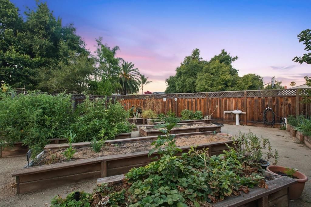 Image 70 of property listing at 452 Heatherbray Court, San Jose, CA 95136
