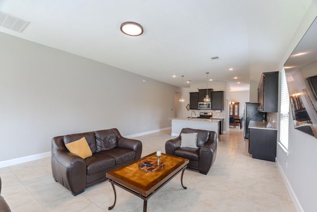 24322 S Newcastle Bay Trail, Spring, TX 77389