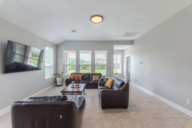 24322 S Newcastle Bay Trail, Spring, TX 77389
