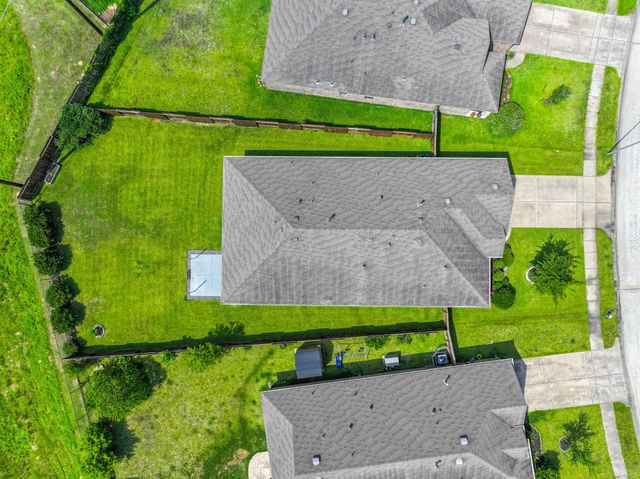 24322 S Newcastle Bay Trail, Spring, TX 77389