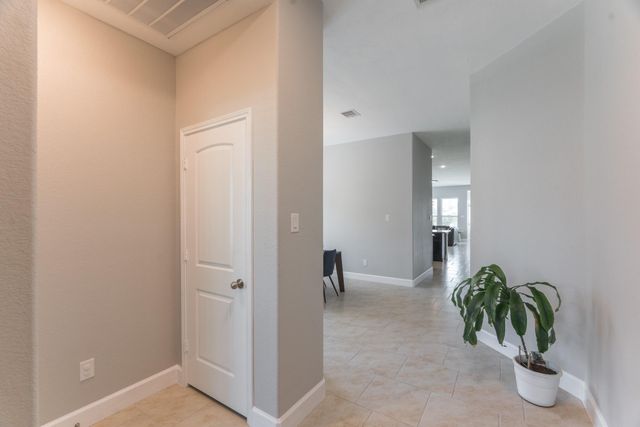 24322 S Newcastle Bay Trail, Spring, TX 77389