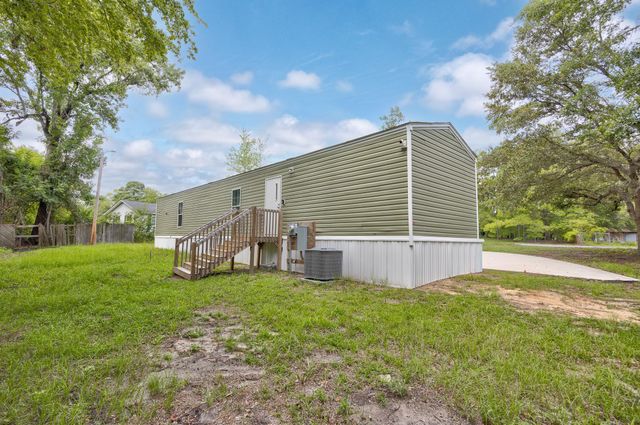 178 C Versie Rd., Little River, SC 29566