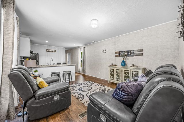 178 C Versie Rd., Little River, SC 29566