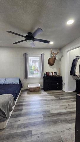 29 E State STREET, Hartford, WI 53027