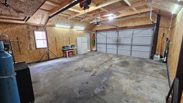 29 E State STREET, Hartford, WI 53027