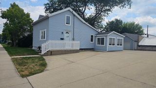 29 E State STREET, Hartford, WI 53027