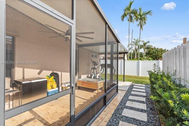 17912 SW 12th Ct, Pembroke Pines, FL 33029