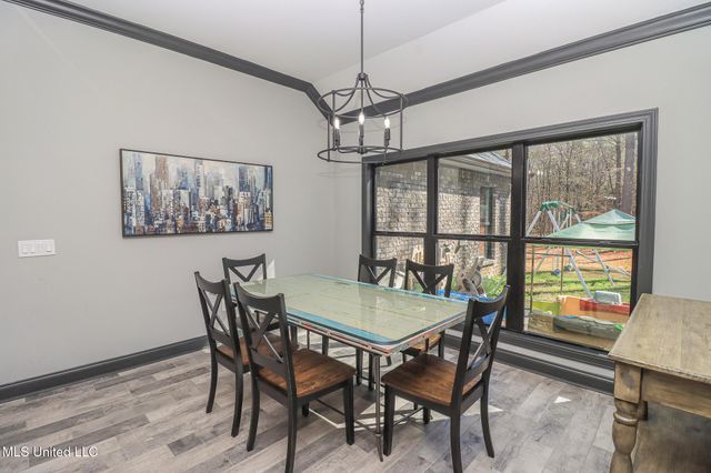 113 Trails End, Flora, MS 39071