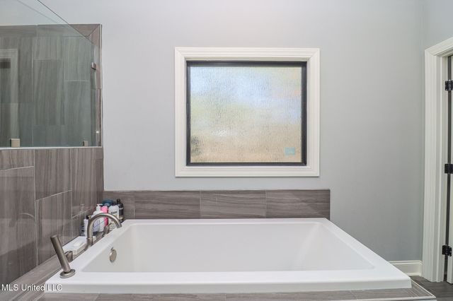 113 Trails End, Flora, MS 39071