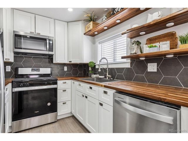 20 S Harlan St, Lakewood, CO 80226