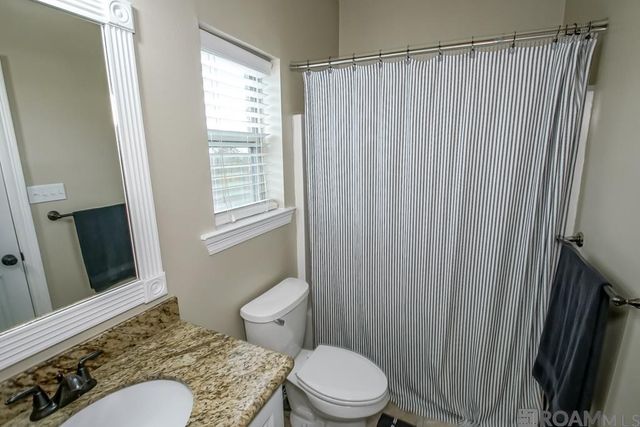 40444 Thomas Ave, Prairieville, LA 70769