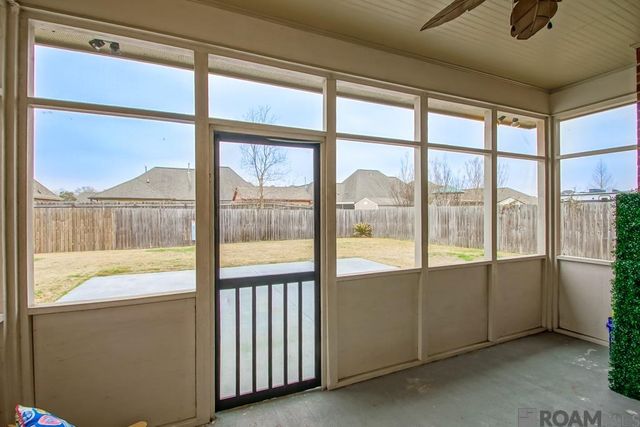 40444 Thomas Ave, Prairieville, LA 70769