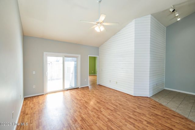 218 Eucalyptus Lane, Wilmington, NC 28412