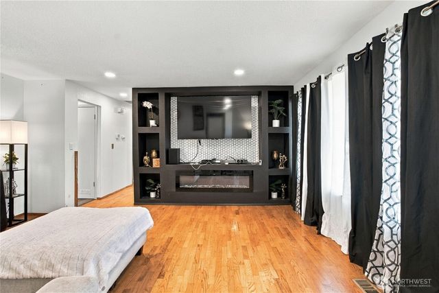 1318 28th Street SE, Auburn, WA 98002