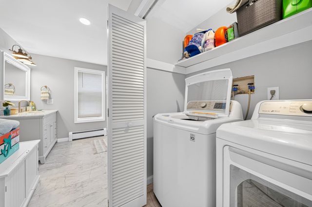 153 Atlantic Ave 1, Salisbury, MA 01952