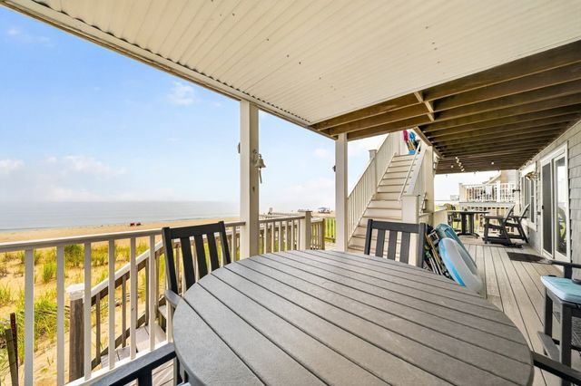 153 Atlantic Ave 1, Salisbury, MA 01952