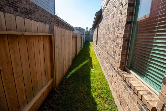 14678 Canyon Pines Lane, New Caney, TX 77357