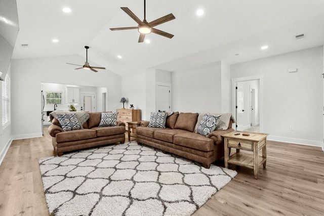 5022 Pitch Landing Dr., Conway, SC 29527