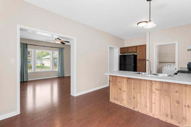 915 W Oak Street, South Bend, IN 46616