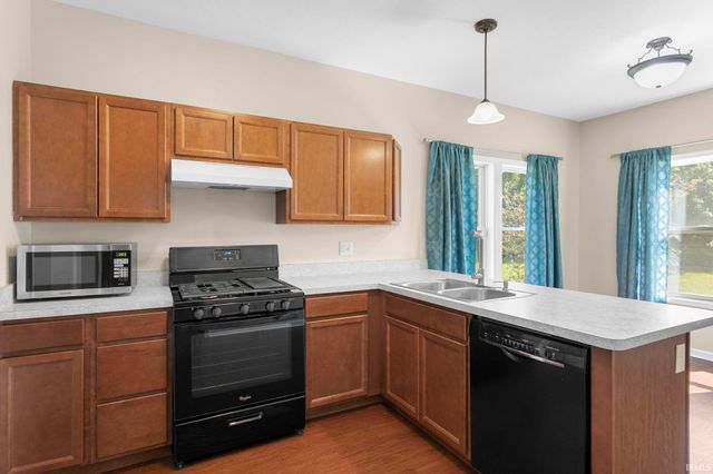 915 W Oak Street, South Bend, IN 46616