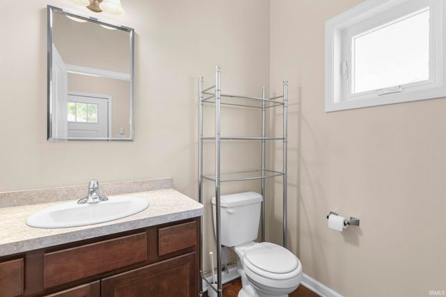 915 W Oak Street, South Bend, IN 46616