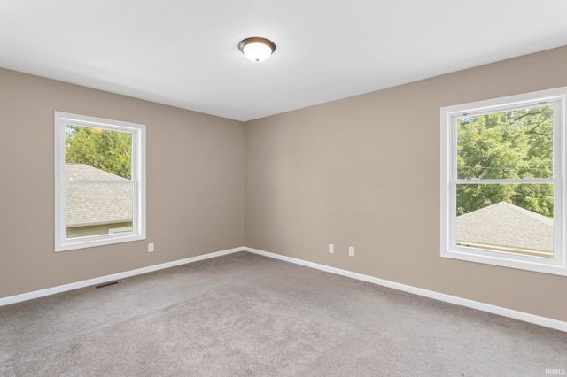 915 W Oak Street, South Bend, IN 46616