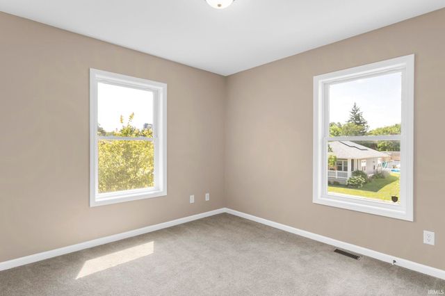 915 W Oak Street, South Bend, IN 46616