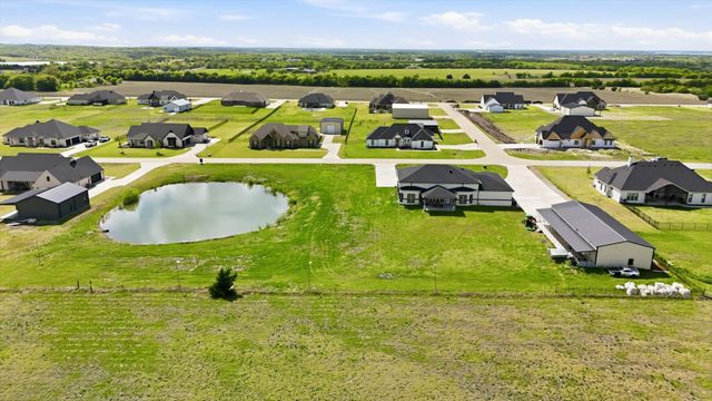 1401 Carter Drive, Royse City, TX 75189