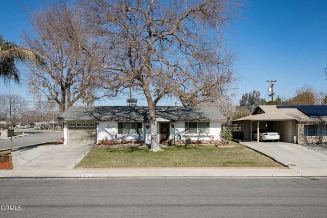 5812 Burke Way, Bakersfield, CA 93309