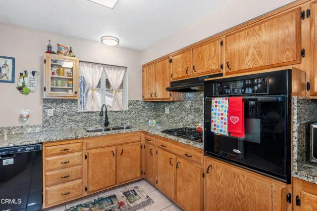 5812 Burke Way, Bakersfield, CA 93309