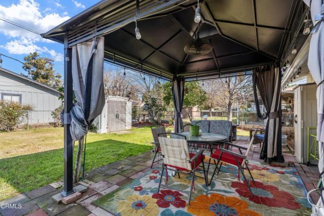 5812 Burke Way, Bakersfield, CA 93309